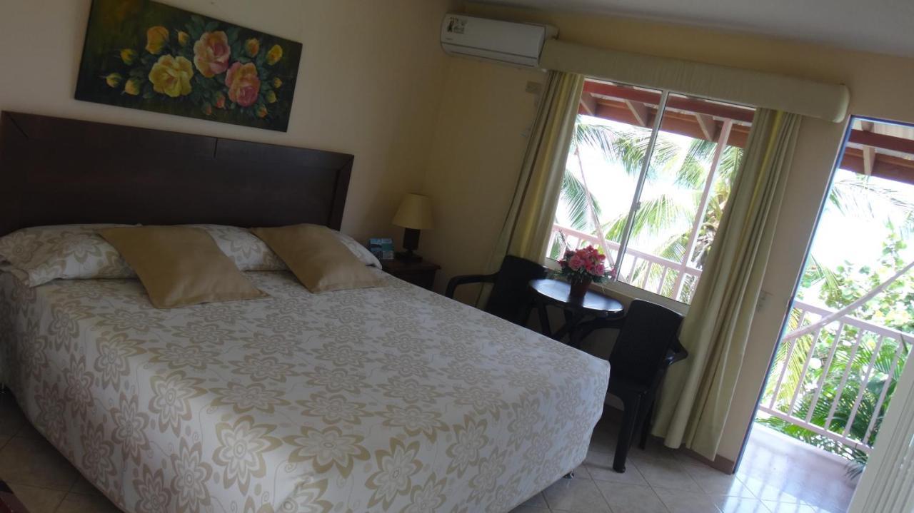 Hotel Posada Del Mar Fresh Water Bay ภายนอก รูปภาพ