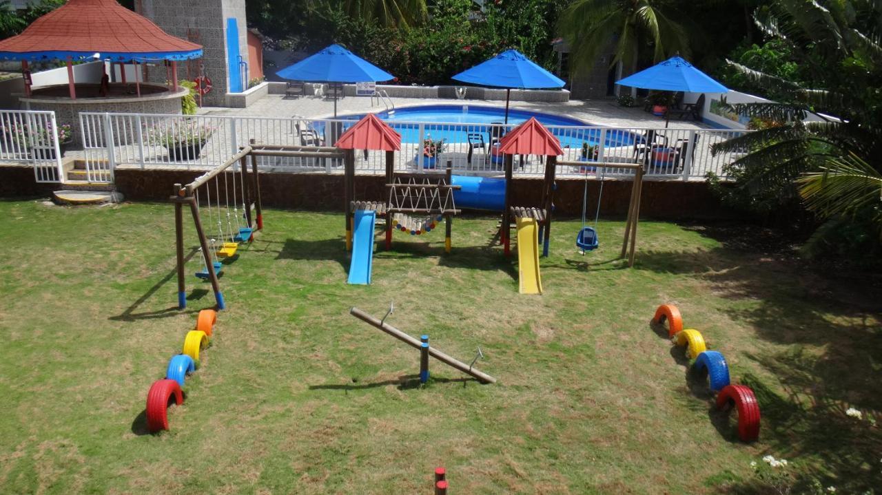 Hotel Posada Del Mar Fresh Water Bay ภายนอก รูปภาพ