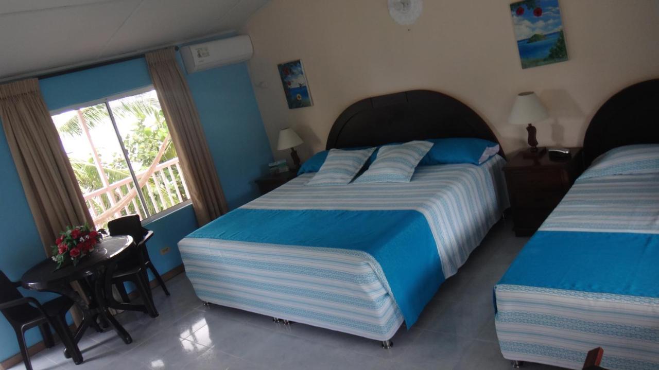 Hotel Posada Del Mar Fresh Water Bay ภายนอก รูปภาพ
