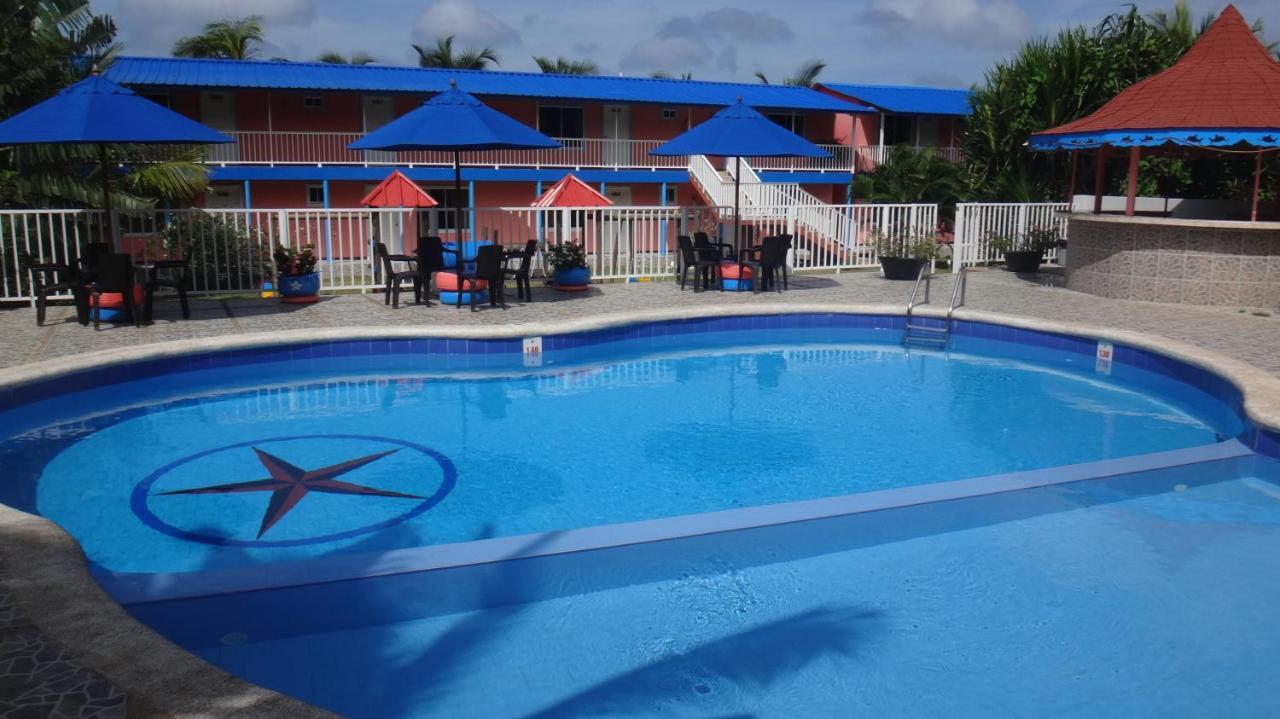 Hotel Posada Del Mar Fresh Water Bay ภายนอก รูปภาพ